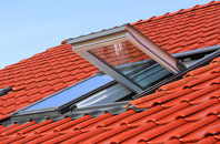 Stryt Issa roof window